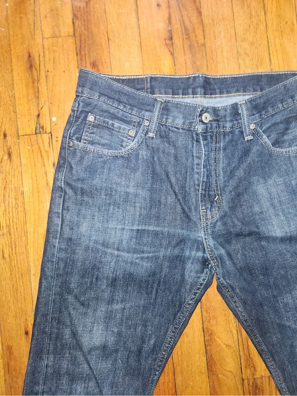 Levi's Men's Blue Straight-Leg Denim Jeans - 527